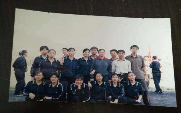 说明: C:\Users\Administrator\Desktop\校友会工作\校友会工作\万象城娱乐awc线路历届校友照片\毕业照\9F9A4A6C02D8AF04964884E735DF0F0B.jpg