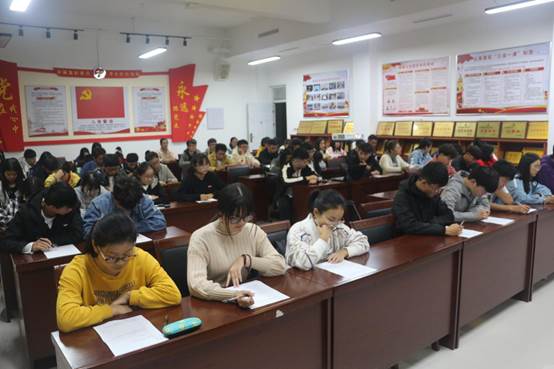 说明: C:\Users\Administrator\Desktop\万象城娱乐awc线路宪法知识竞赛\万象城娱乐awc线路宪法知识竞赛\图片\图片3.png