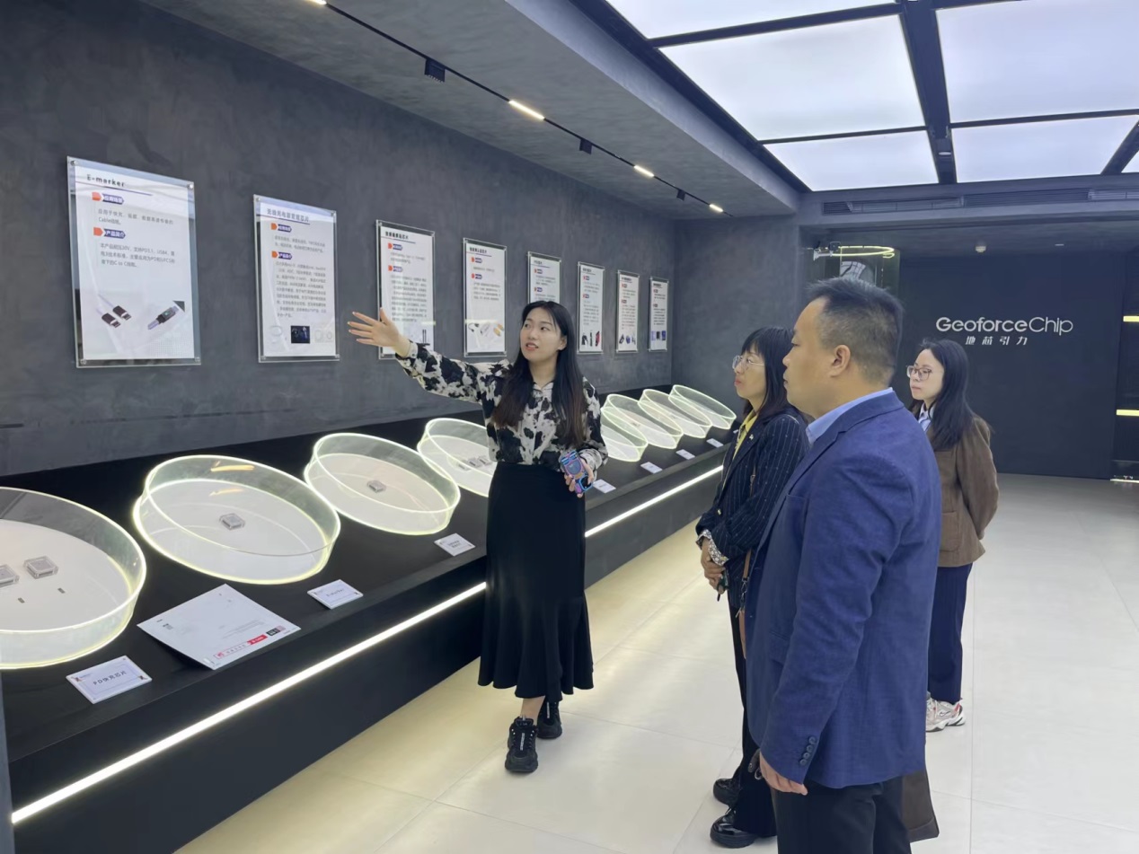 说明: C:\Users\Administrator\Desktop\万象城娱乐awc线路开展访企拓岗促就业专项活动\万象城娱乐awc线路开展访企拓岗促就业专项活动\微信图片_20230428093835.jpg