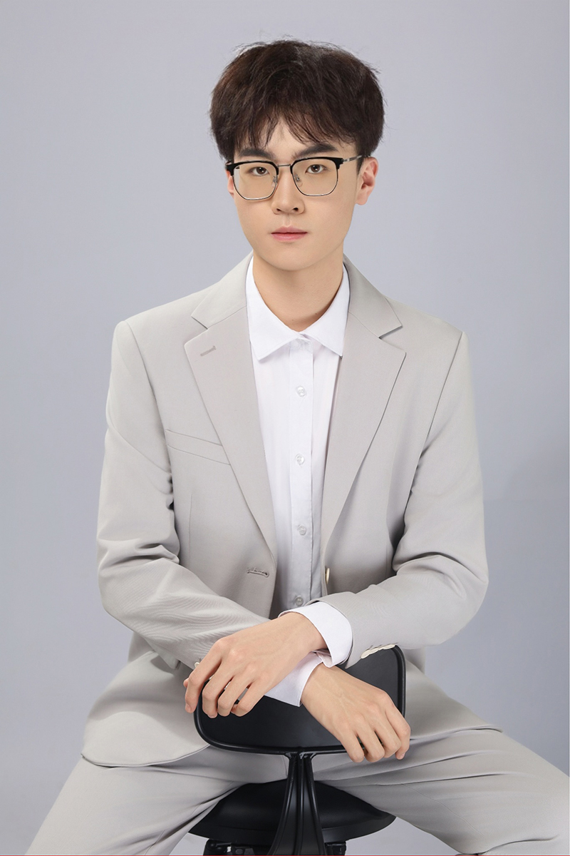 张一帆图片_20250508100338